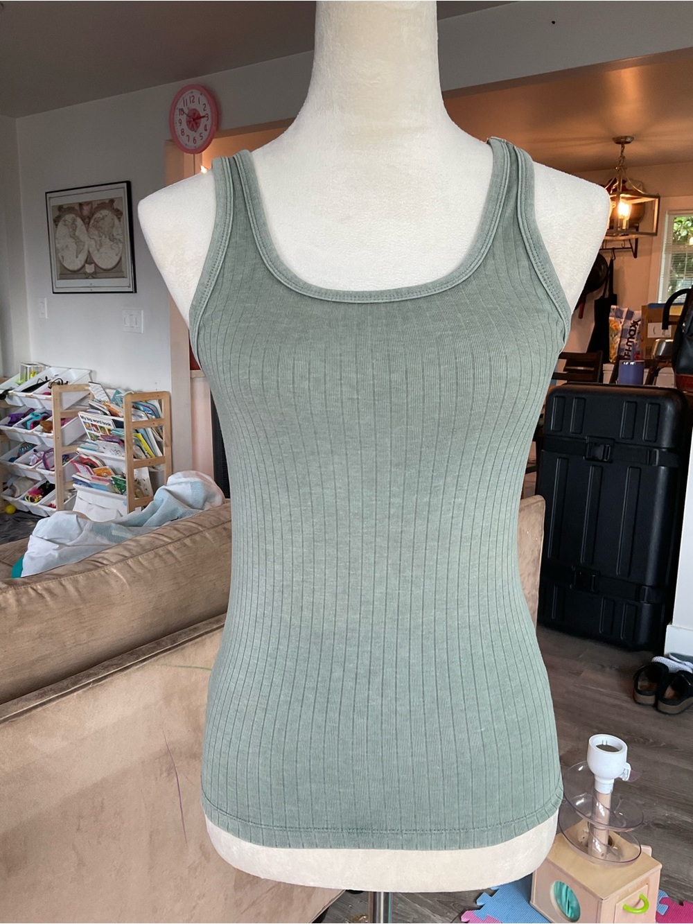 🐛Aerie Sage Green Ribbed Scoop Neck Tank Top Size XS Loungewear